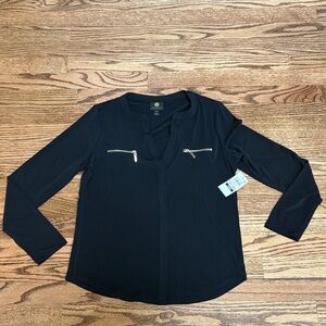 NWT JMCollection Black top size Petite Medium